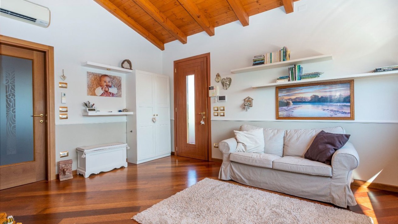 Photo of Livingroom in Gonars