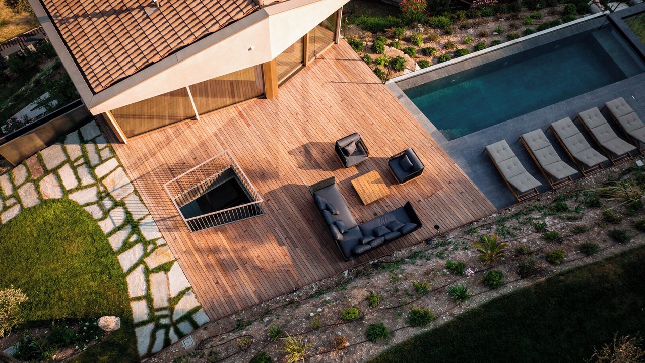 Photo of Outdoor in Arias
