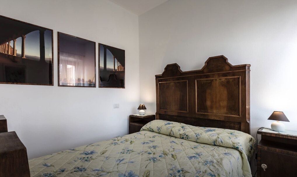 Photo of Bedroom in Montegrosso dʼAsti