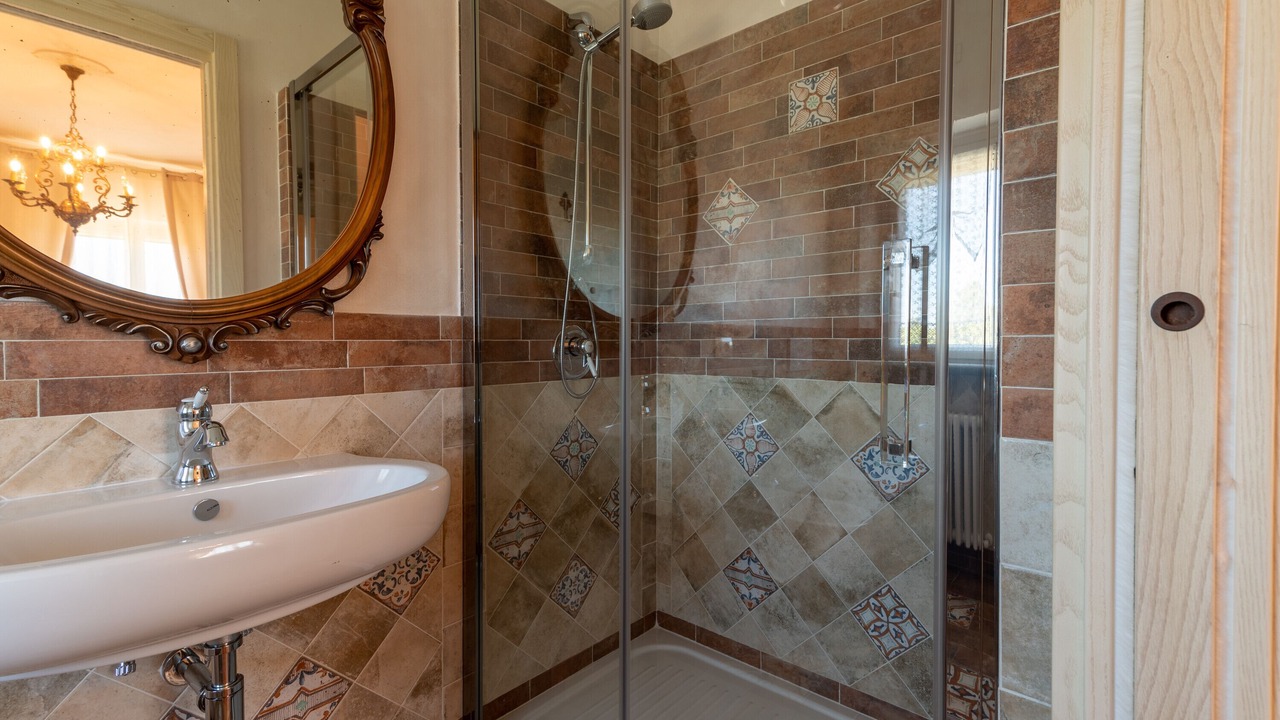 Photo of Bathroom in Cortona