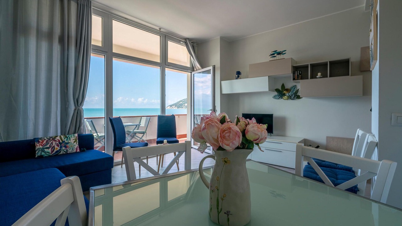 Photo of Bedroom in Marinella di Sarzana
