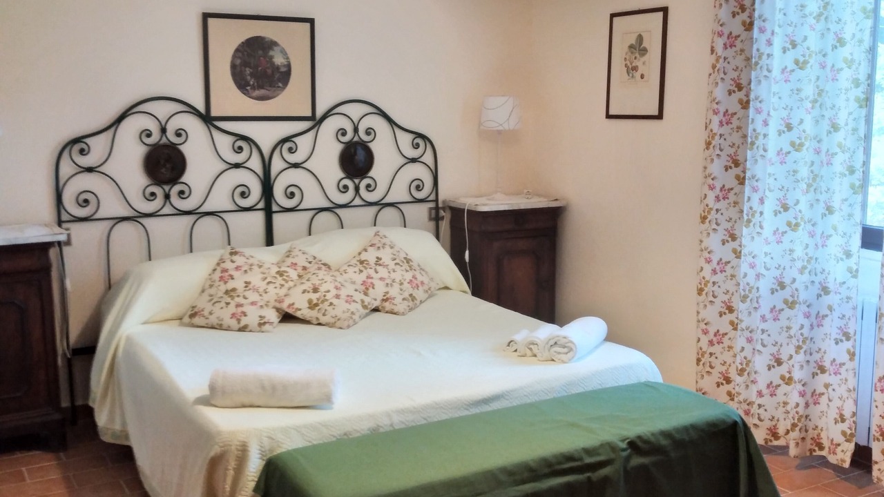Photo of Bedroom in Grotte di Castro