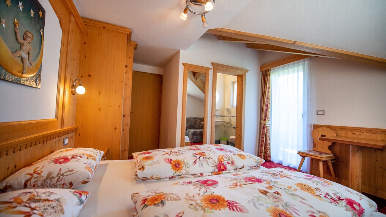 Photo of Bedroom in Selva di Val Gardena