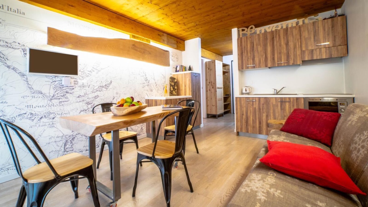 Photo of Livingroom in Tschaval