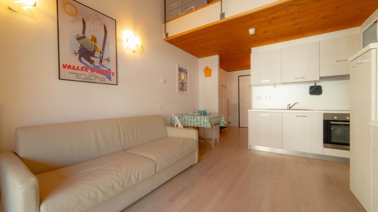 Photo of Livingroom in Tschaval