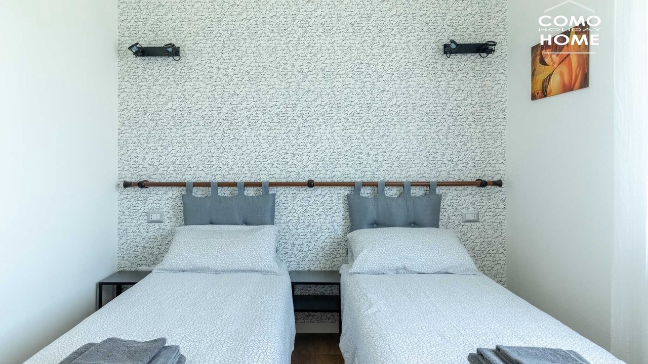 Photo of Bedroom in Como