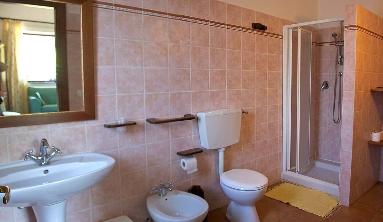 Photo of Bathroom in Grotte di Castro