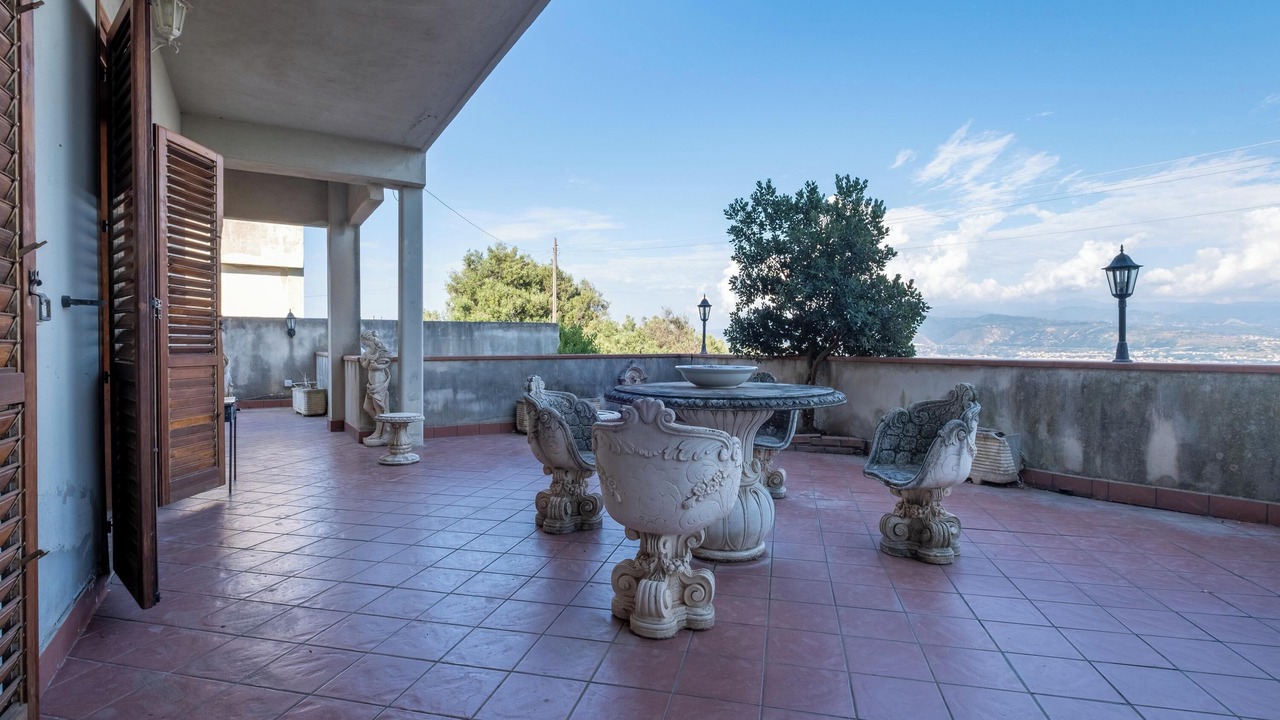 Photo of Patio Balcony in Faro Superiore