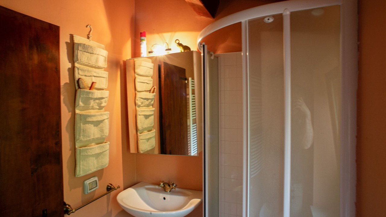 Photo of Bathroom in Fiorenzuola di Focara