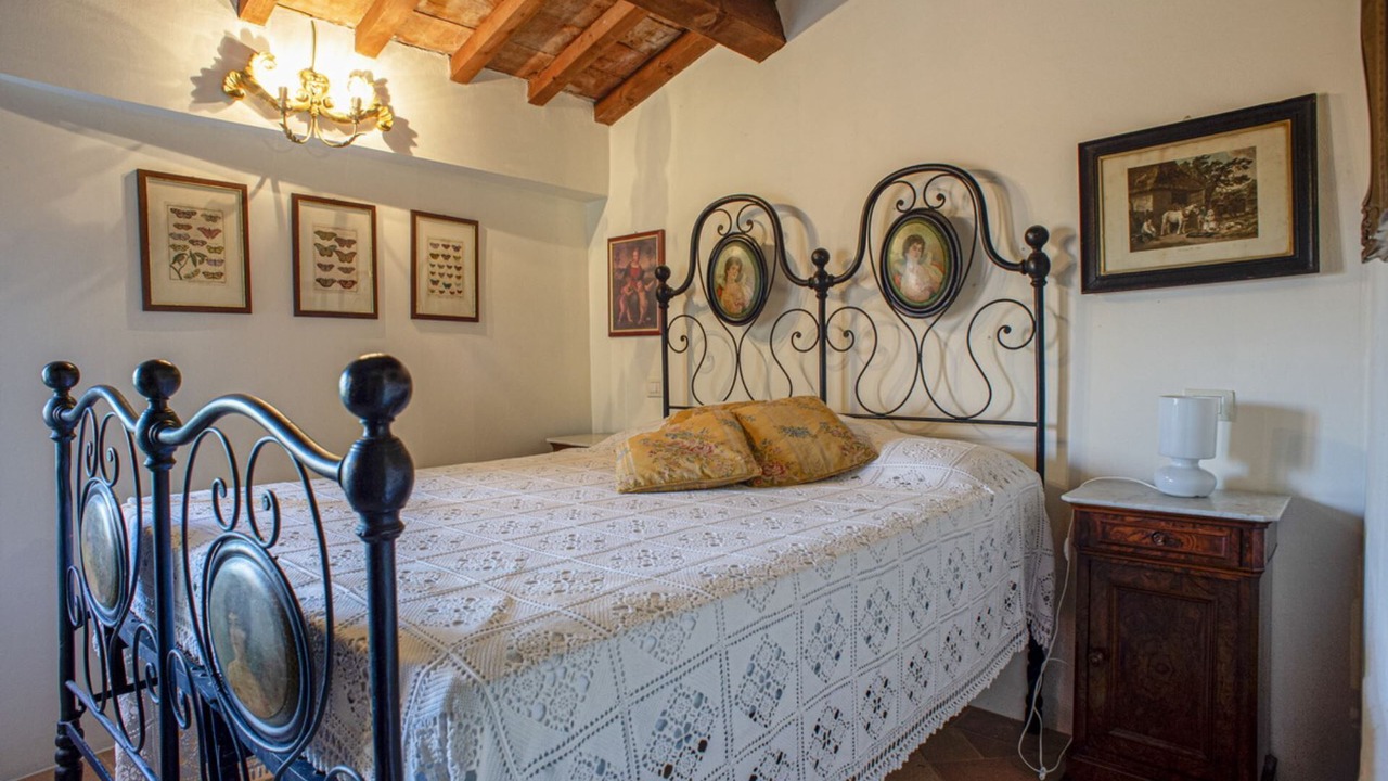 Photo of Bedroom in Fiorenzuola di Focara