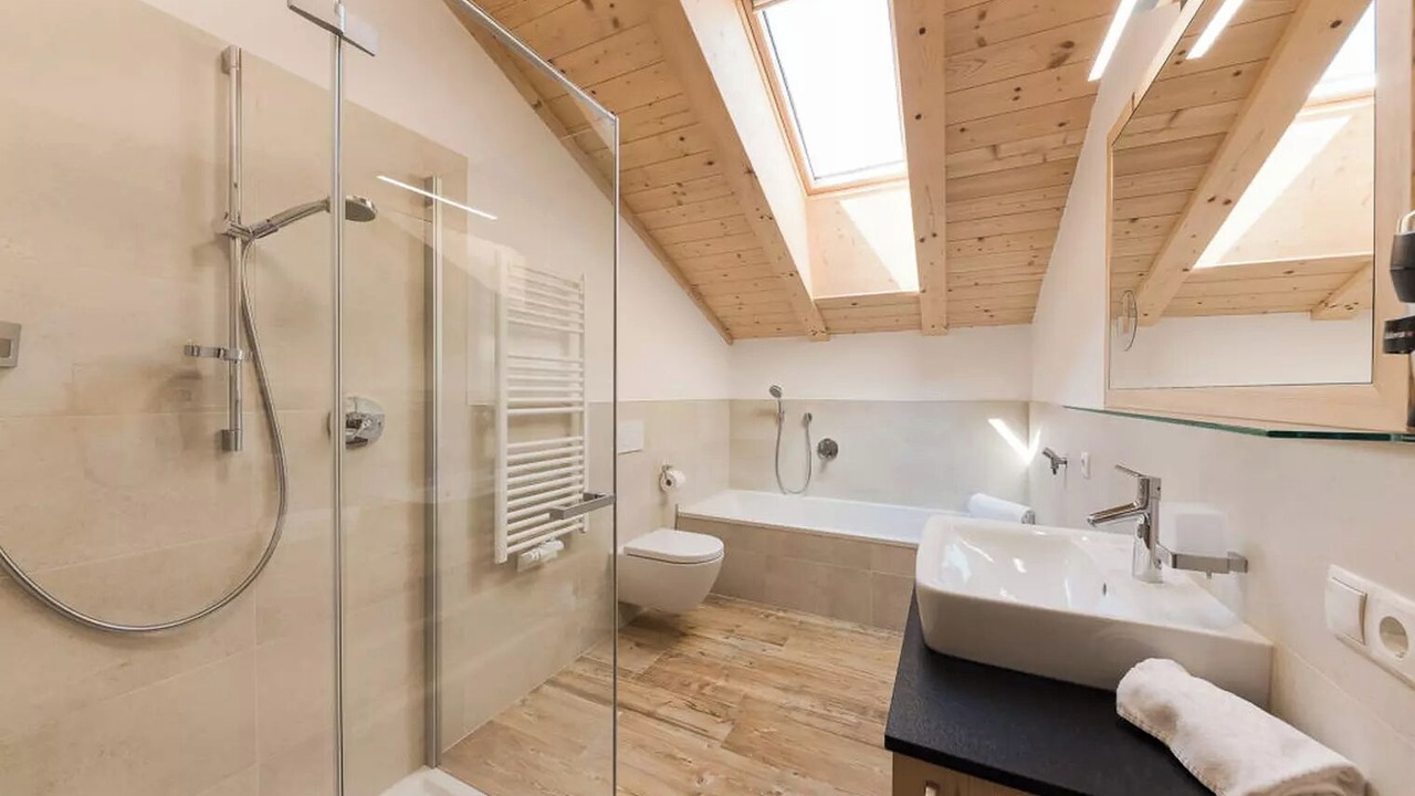 Photo of Bathroom in Gudon