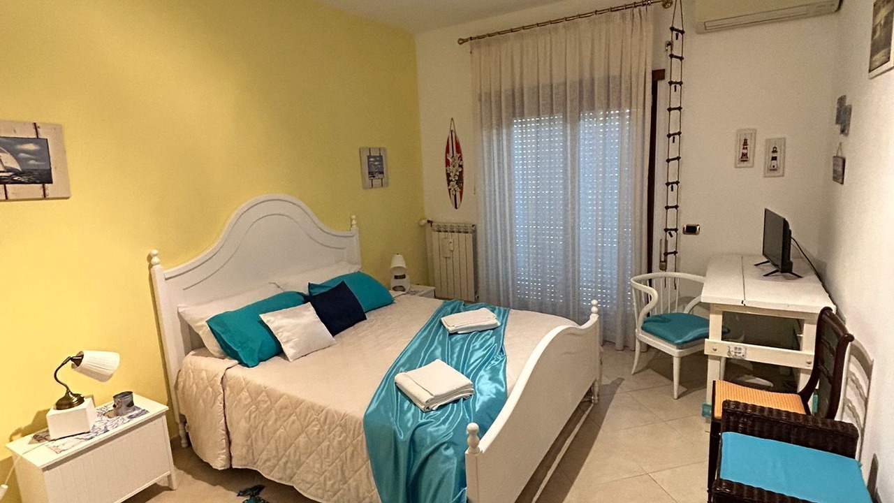 Photo of Bedroom in Quartiere XXXIII Lido di Ostia Ponente