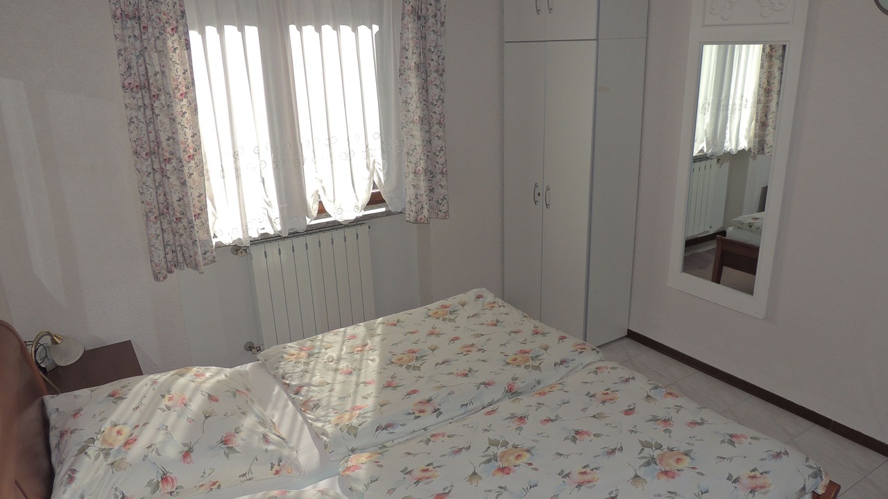 Photo of Bedroom in Pino Lago Maggiore