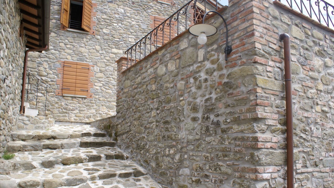 Photo of Outdoor in Mologno