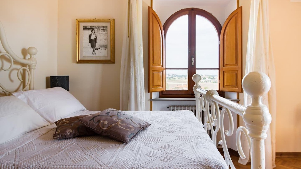 Photo of Bedroom in Lucignano