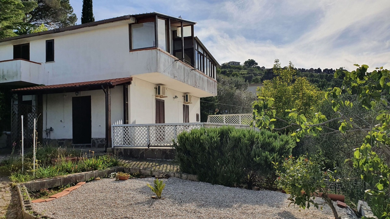 Photo of Outdoor in Perdifumo