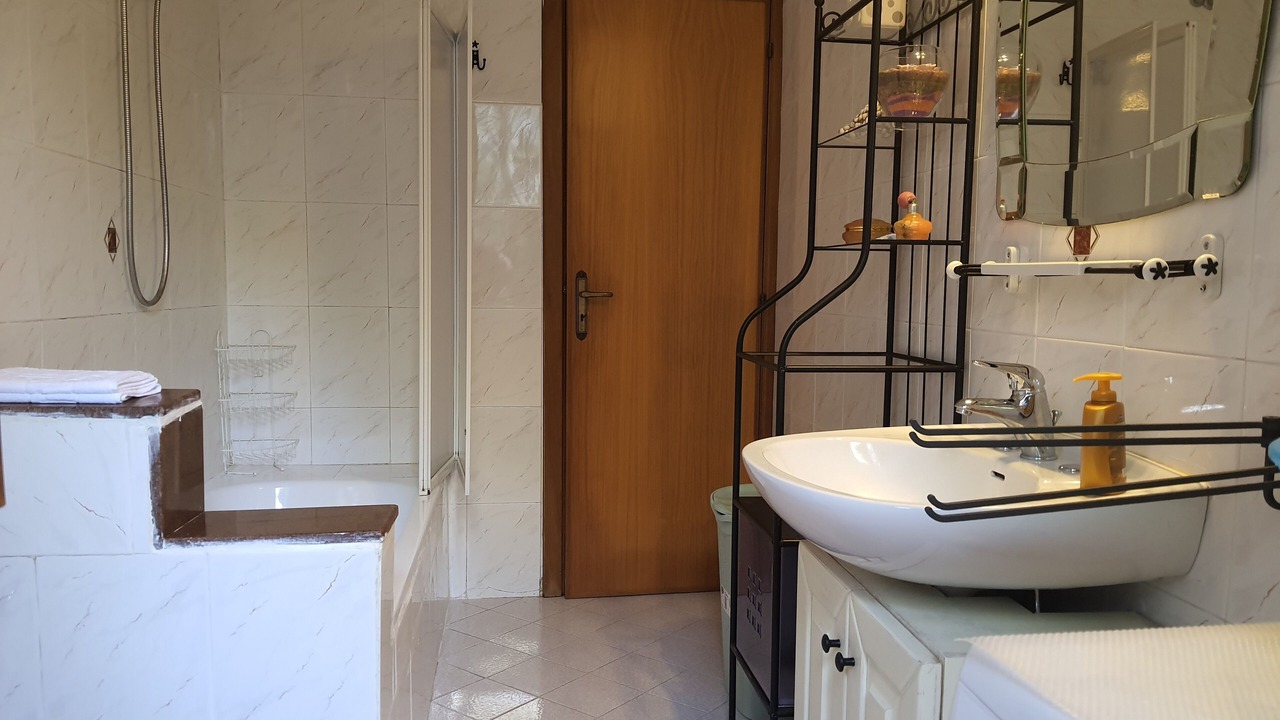Photo of Bathroom in Perdifumo