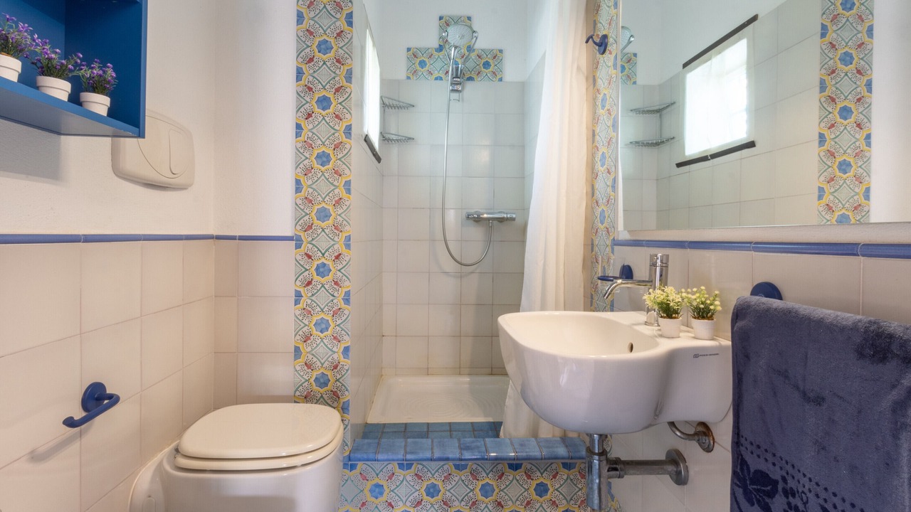Photo of Bathroom in Sarroch