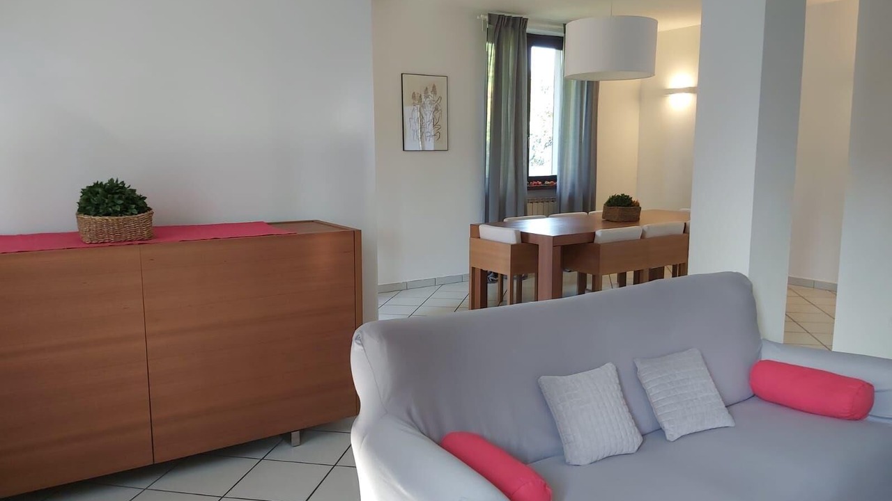Photo of Livingroom in Travedona-Monate