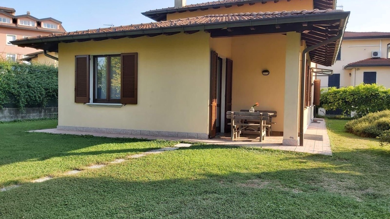 Photo of Outdoor in Travedona-Monate
