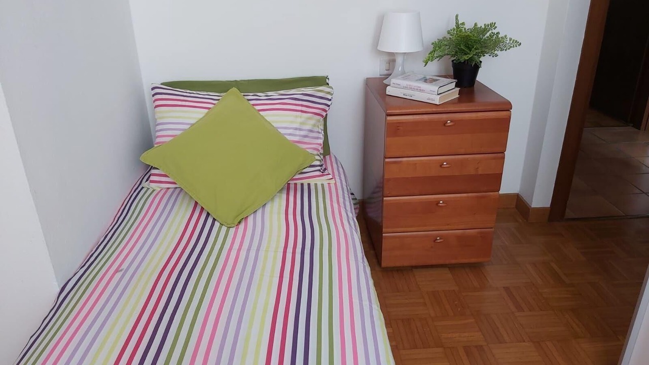 Photo of Bedroom in Travedona-Monate