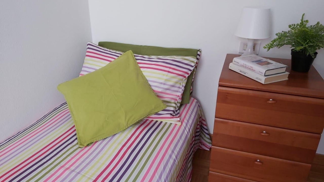 Photo of Bedroom in Travedona-Monate