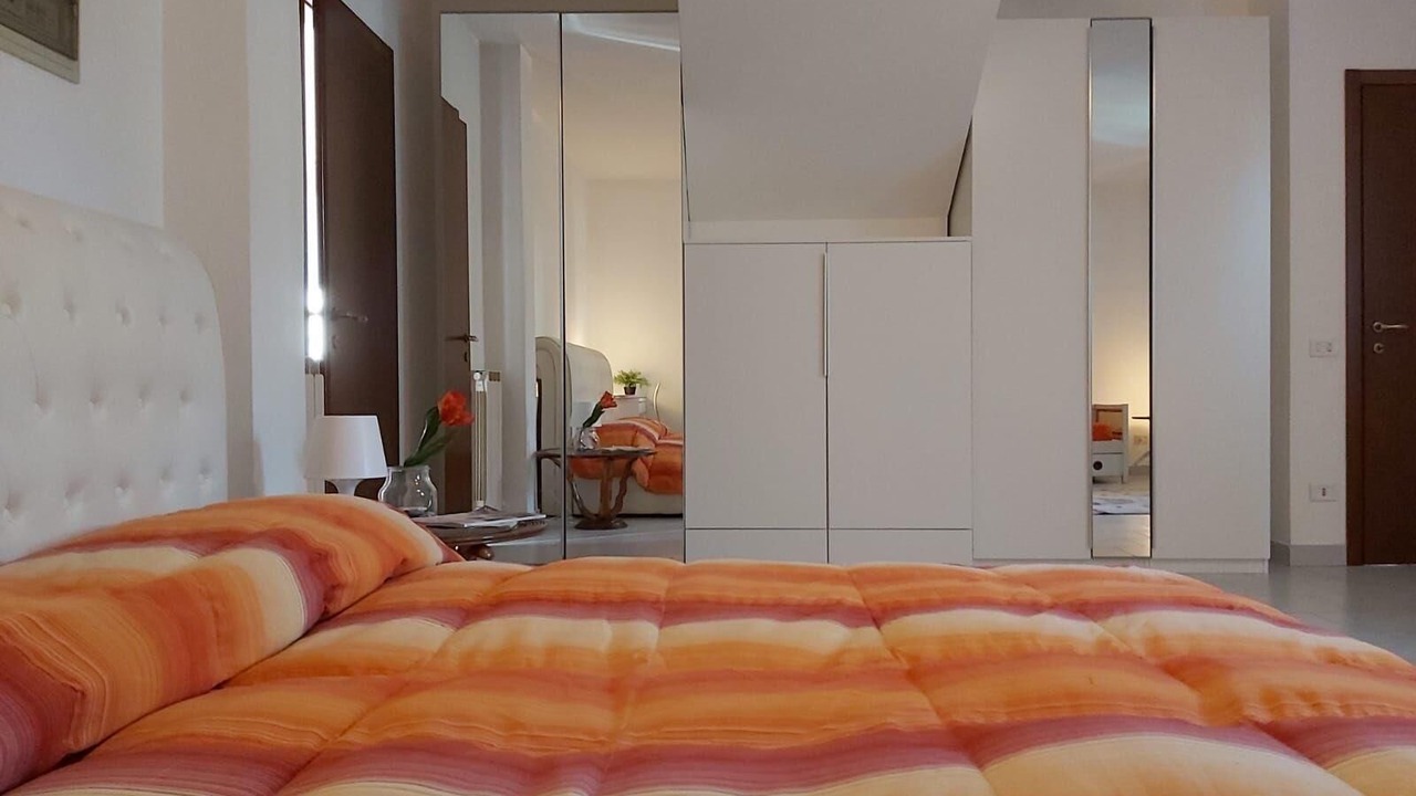 Photo of Bedroom in Travedona-Monate