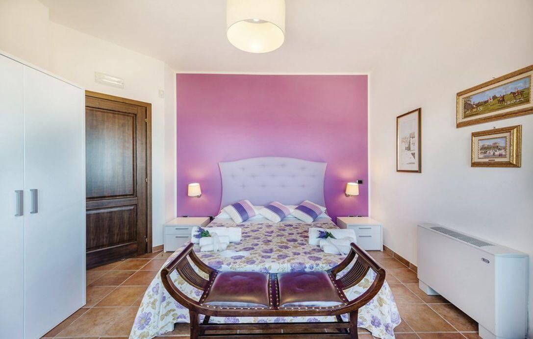 Photo of Bedroom in Laureana Cilento