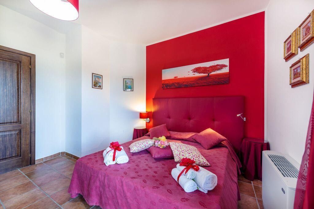 Photo of Bedroom in Laureana Cilento