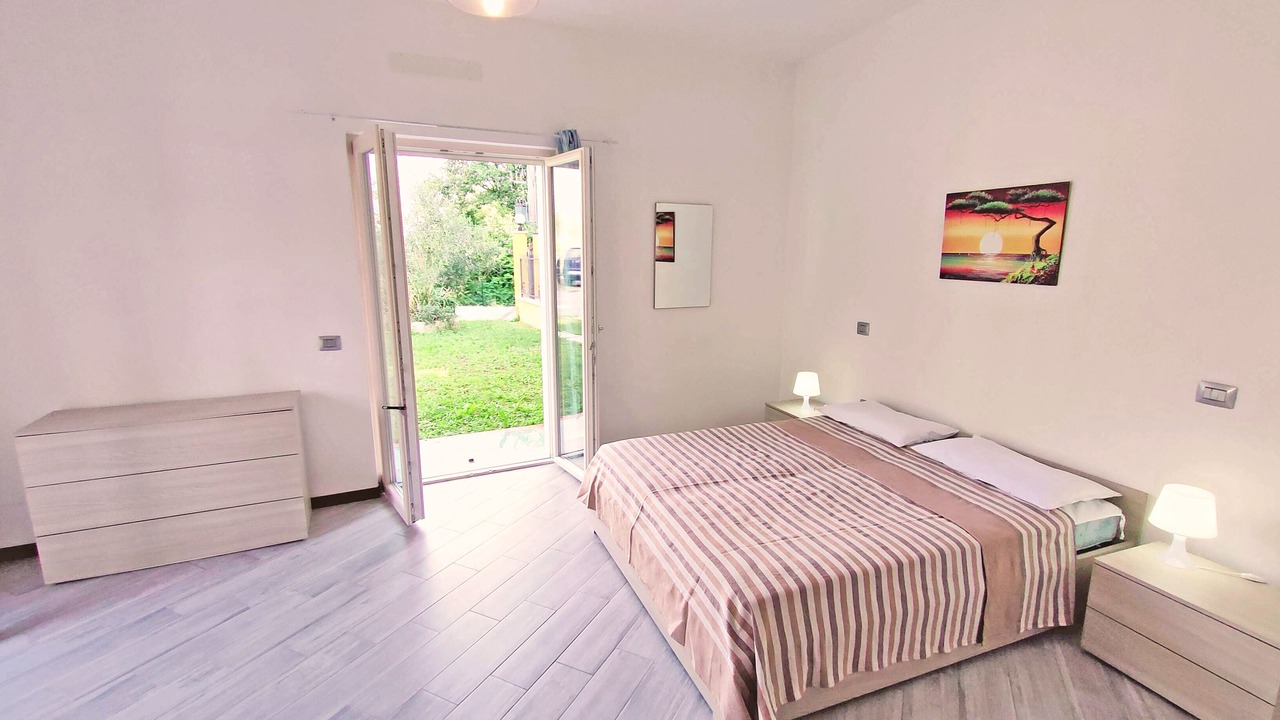 Photo of Bedroom in Carrara