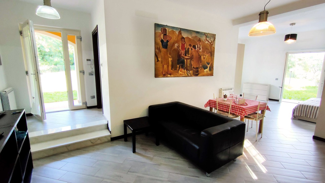 Photo of Others in Carrara