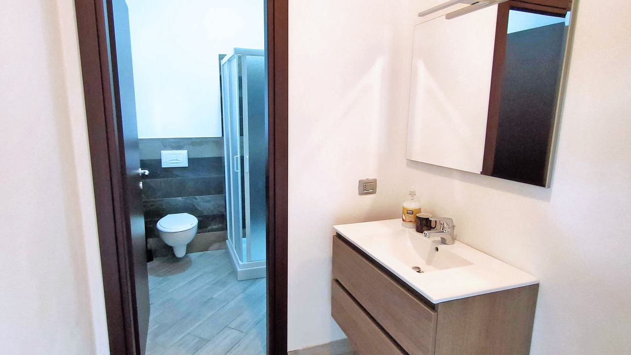 Photo of Bathroom in Carrara