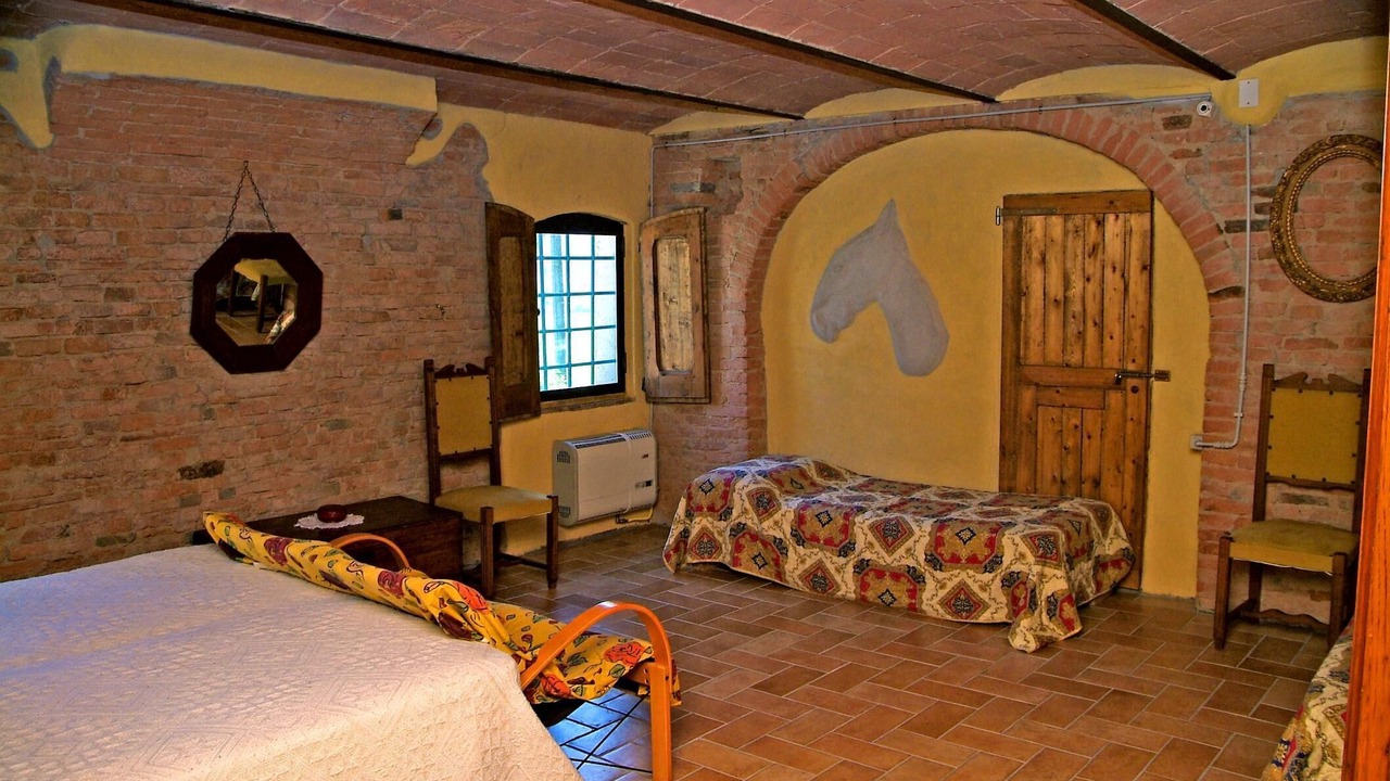Photo of Bedroom in Toiano