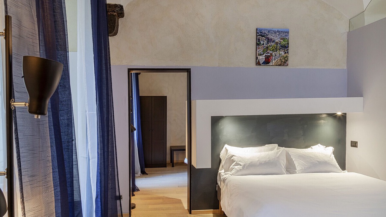 Photo of Bedroom in Genoa Historical Centre