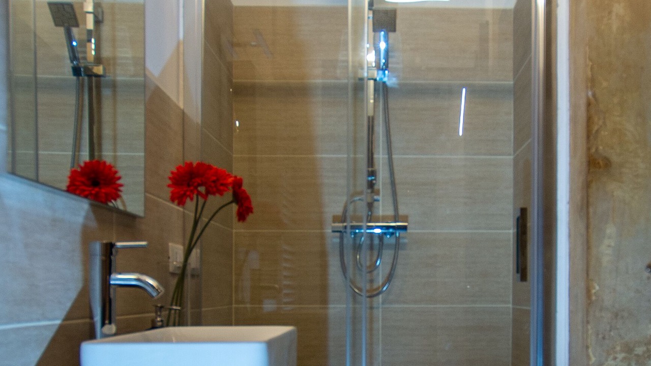 Photo of Bathroom in Historic Centre
