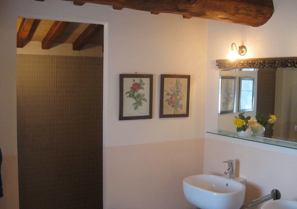 Photo of Bathroom in Monticchiello