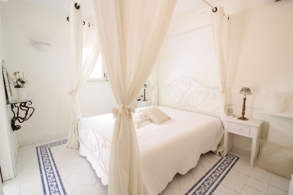 Photo of Bedroom in Addaura