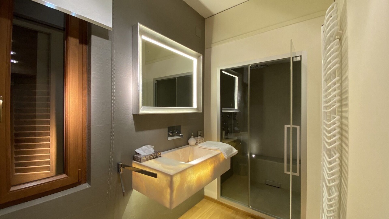 Photo of Bathroom in Montefalco