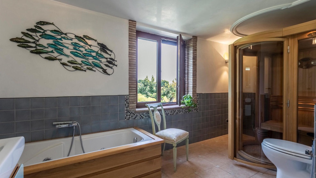 Photo of Bathroom in Tuscania