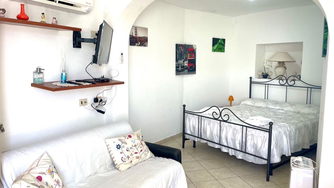 Photo of Bedroom in Ponza