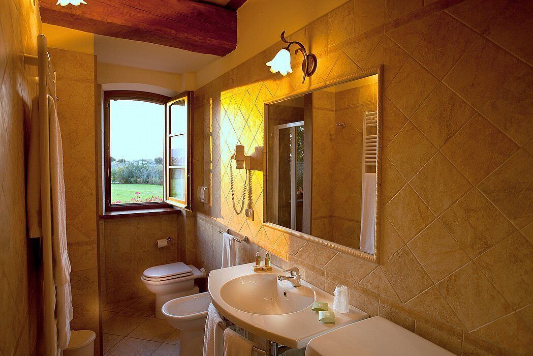 Photo of Bathroom in Cannara