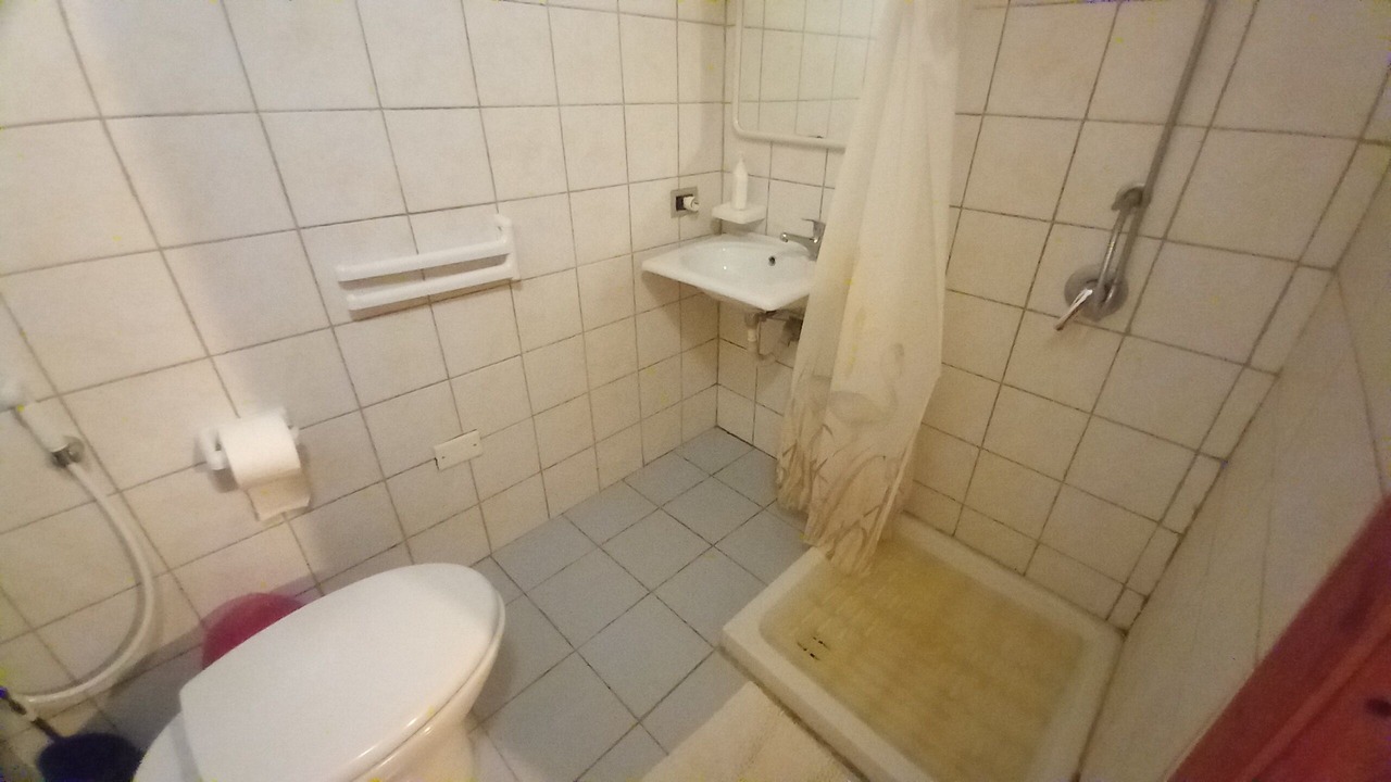 Photo of Bathroom in Arbus