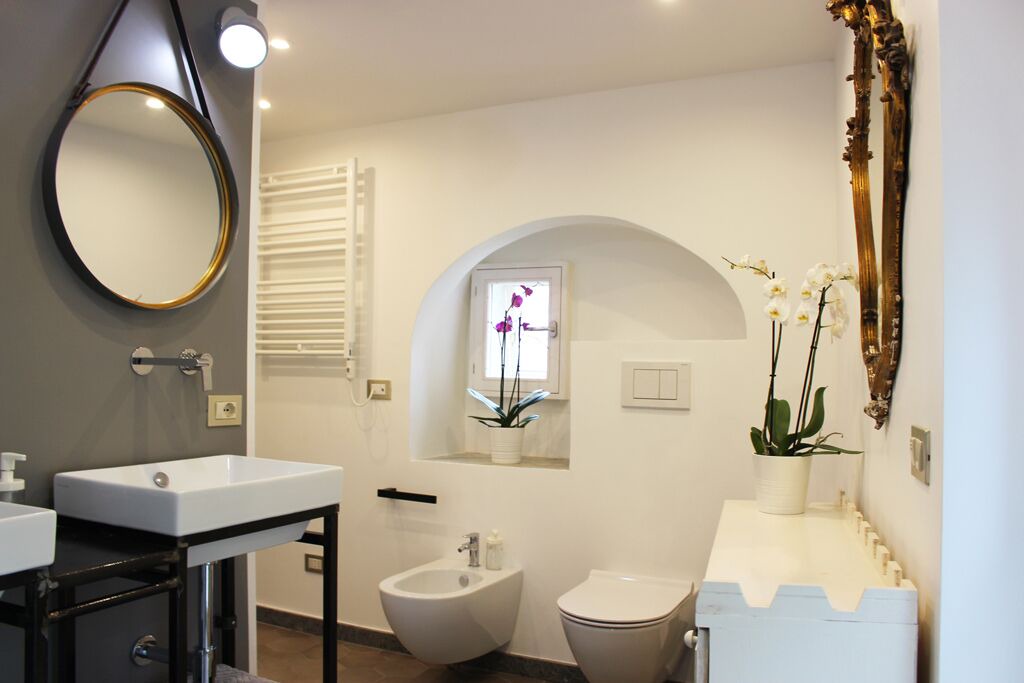 Photo of Bathroom in Pioppi