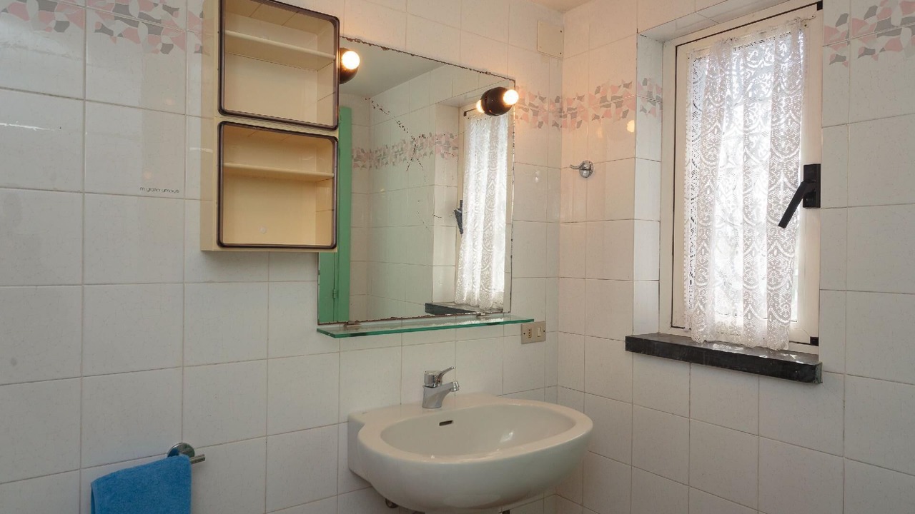 Photo of Bathroom in Recco