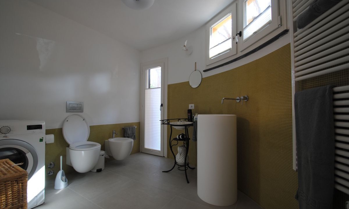 Photo of Bathroom in Narbolia