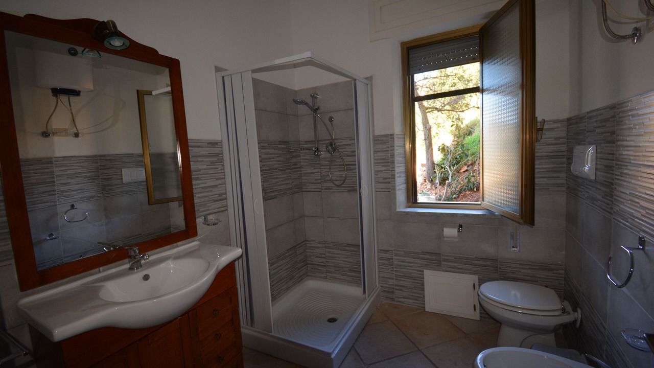 Photo of Bathroom in Baunei