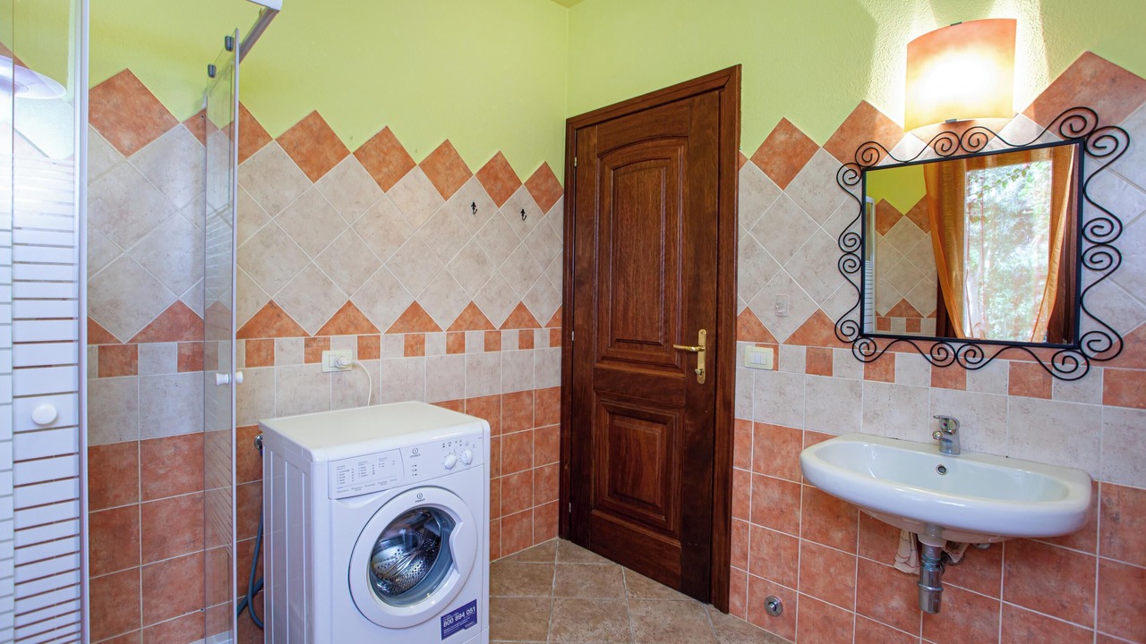 Photo of Bathroom in San Teodoro City Centre