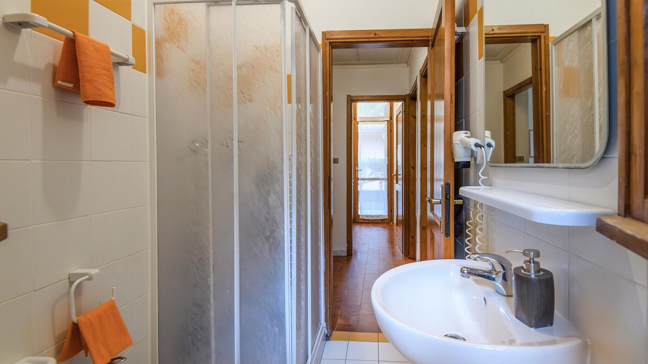 Photo of Bathroom in Lido degli Estensi