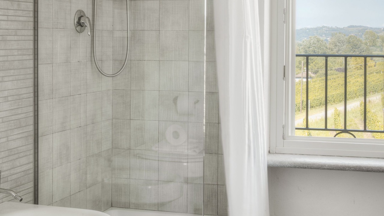 Photo of Bathroom in Santo Stefano Belbo