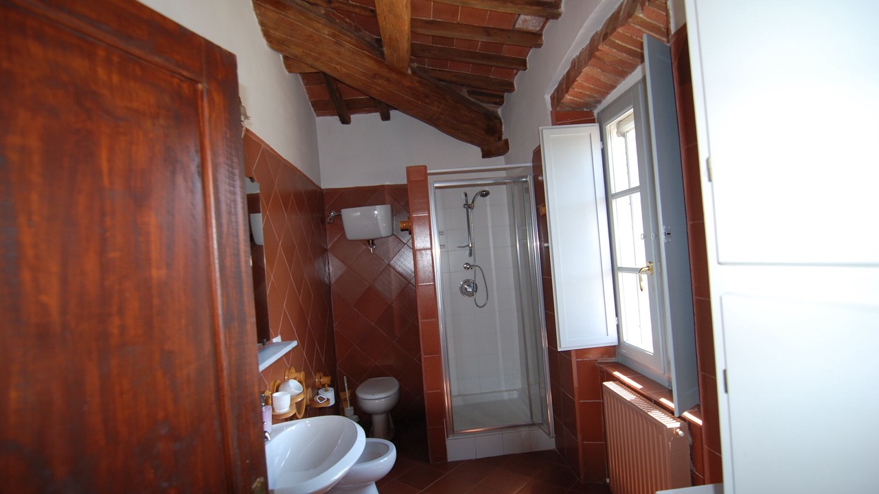 Photo of Bathroom in Paciano